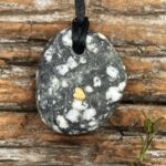 22ct Natural NZ West Coast One Gold & Stone Pendant