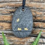 22ct Natural NZ West Coast Three Gold & Stone Pendant